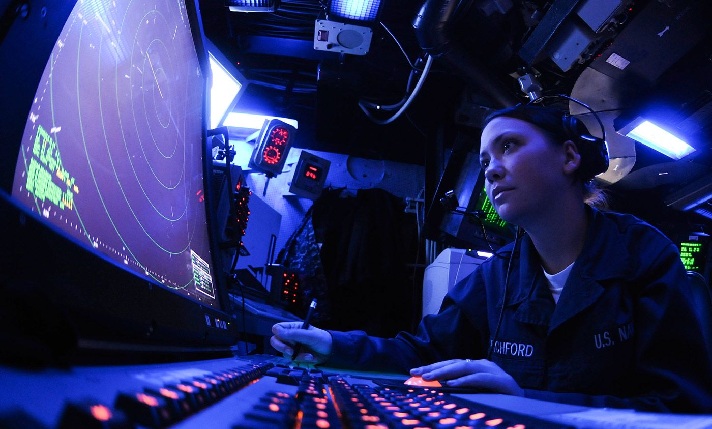 Specialised skills; air traffic control. <em>Photo courtesy US Navy/Flickr</em>